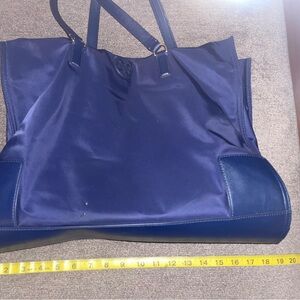 Tory Burch Blue Tote Bag with Glossy Finish and Sturdy Handles